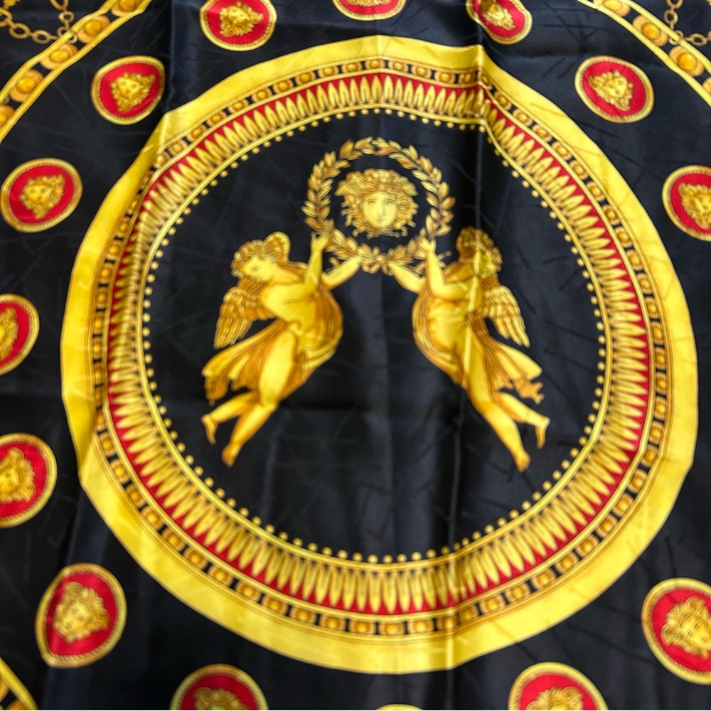 Vintage Giorgio Sermoneta EUC 100% Italian Silk Scarf 34” Square Greek Cherub - Picture 2 of 6